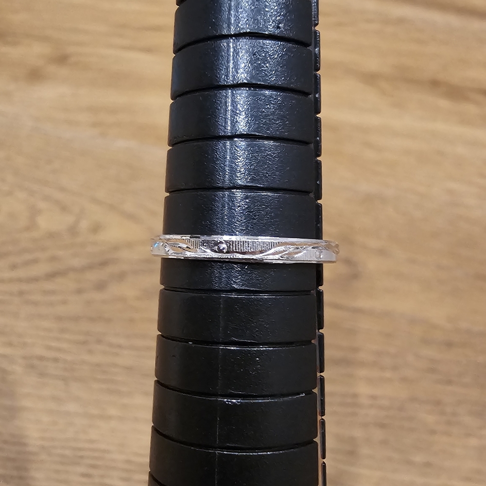 Nwot Sterling Silver Engraved Band